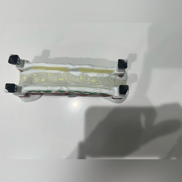 Vintage Christmas Village Bridge By Owell Brick With Lightpost - Picture 2 of 5